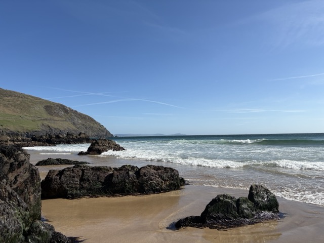 Coumeenoole beach